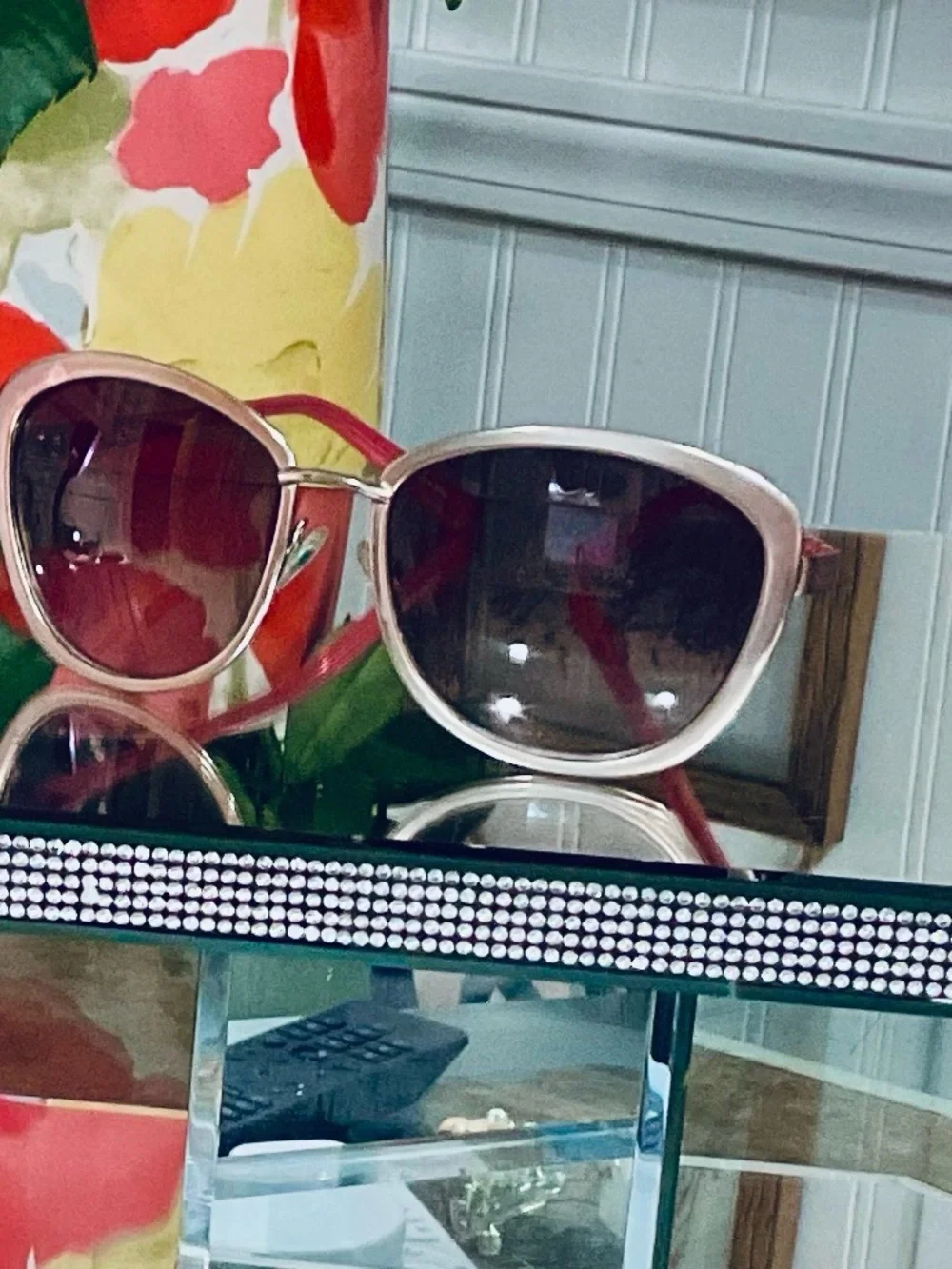 ISAAC MIZRAHI SUNGLASSES